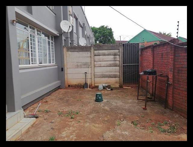 2 BEDROOM APARTMENT FOR SALE IN FAIRVIEW